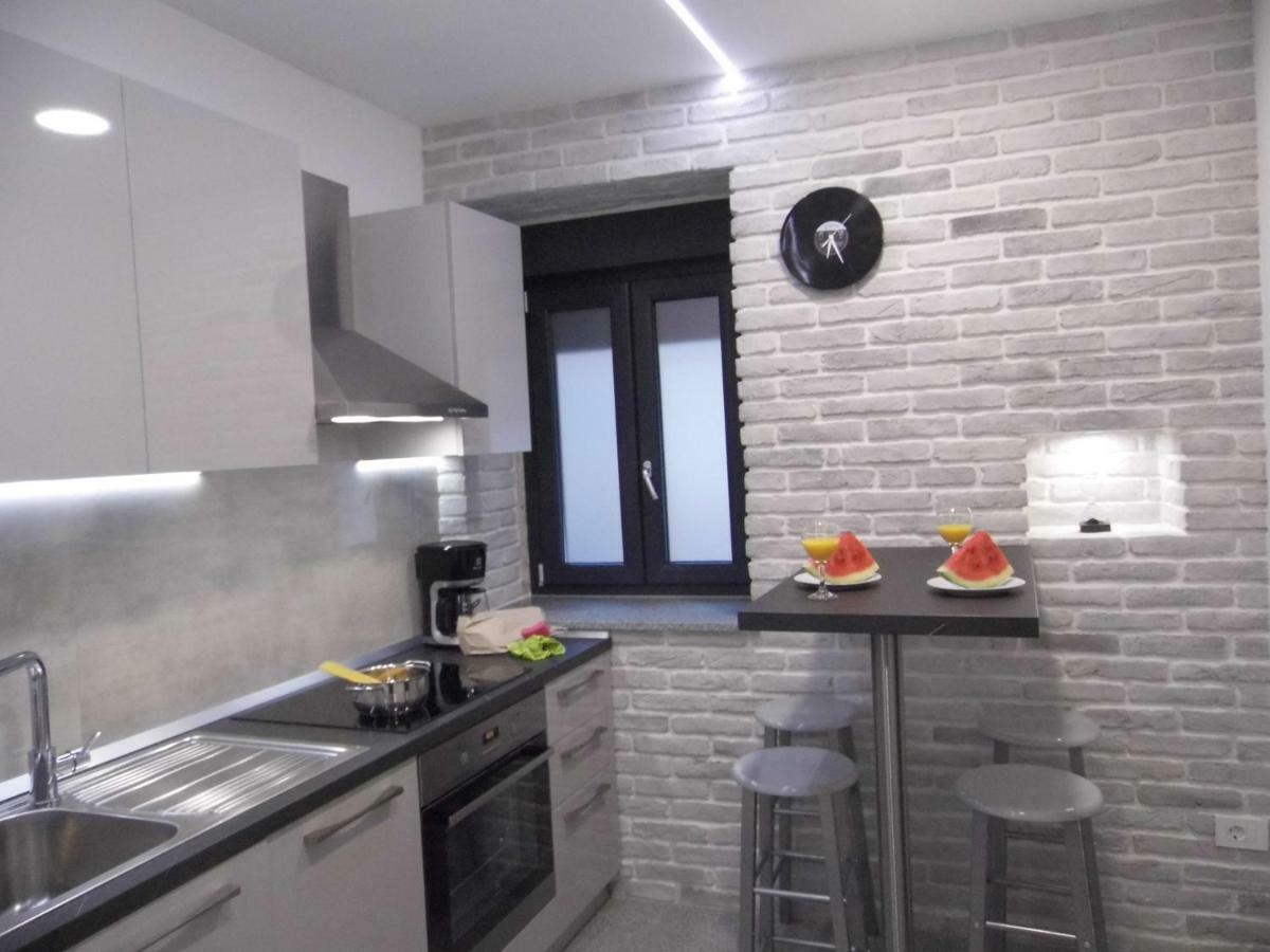 Apartma Batcave