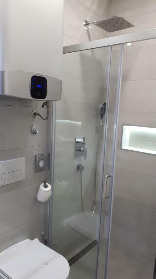 Apartma Batcave