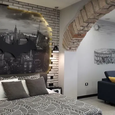 Batcave Appartement Pula Buitenkant foto